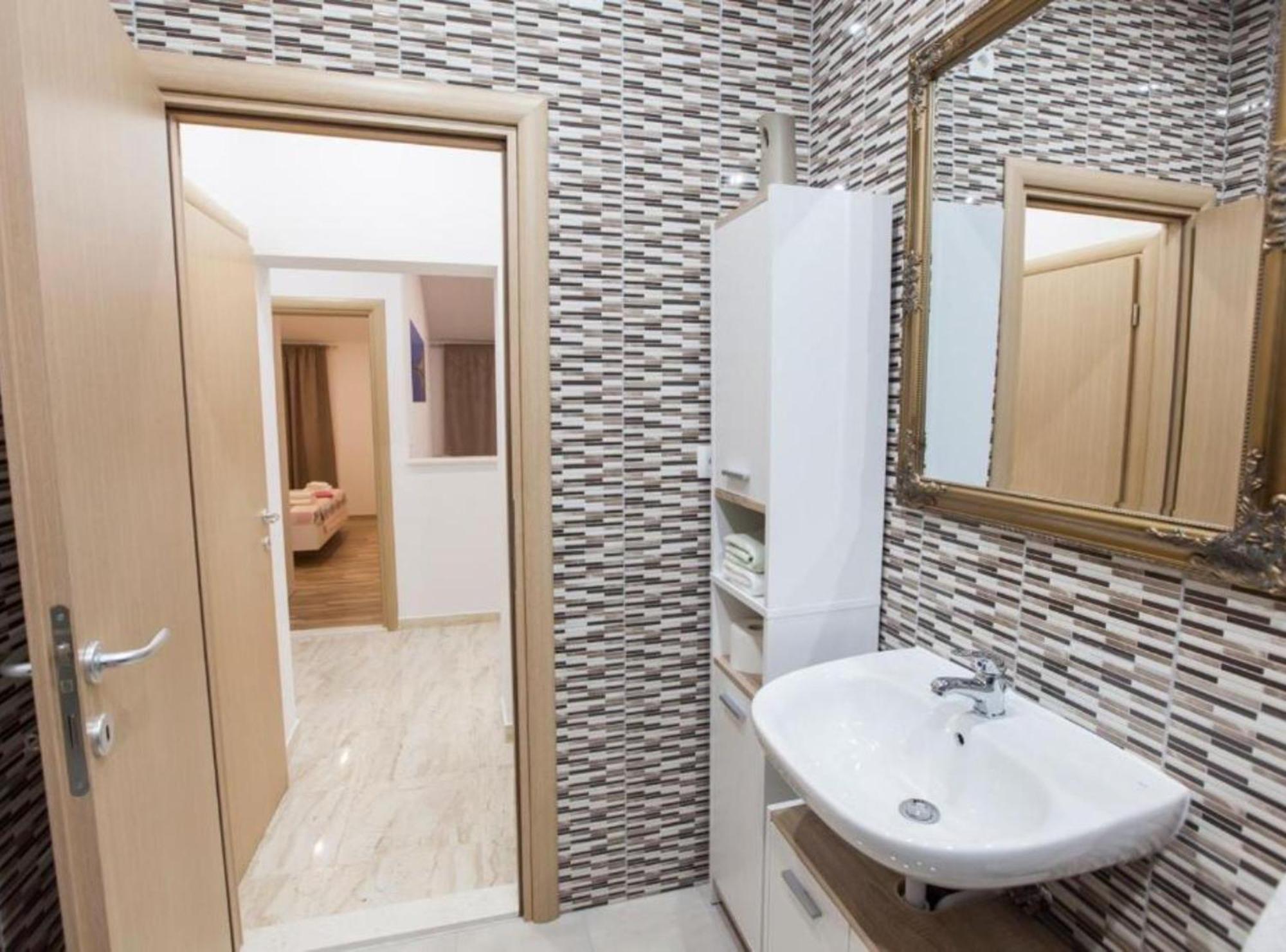 Apartment Dalmatia Kaštela Eksteriør billede