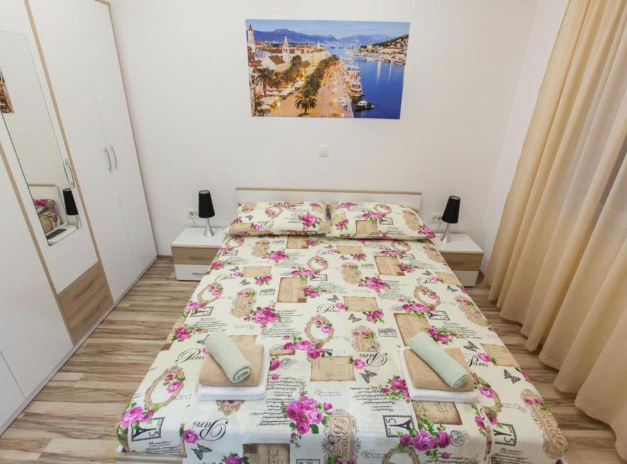 Apartment Dalmatia Kaštela Eksteriør billede