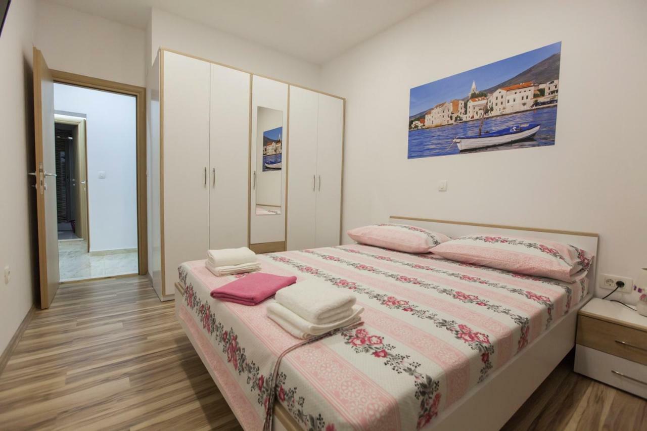 Apartment Dalmatia Kaštela Eksteriør billede
